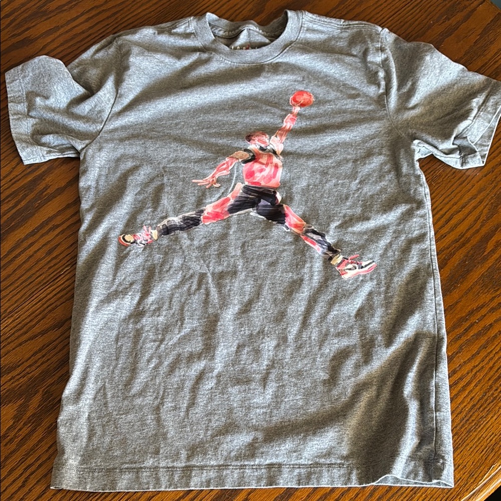 Gray Graphic T-Shirt JORDAN NWOT